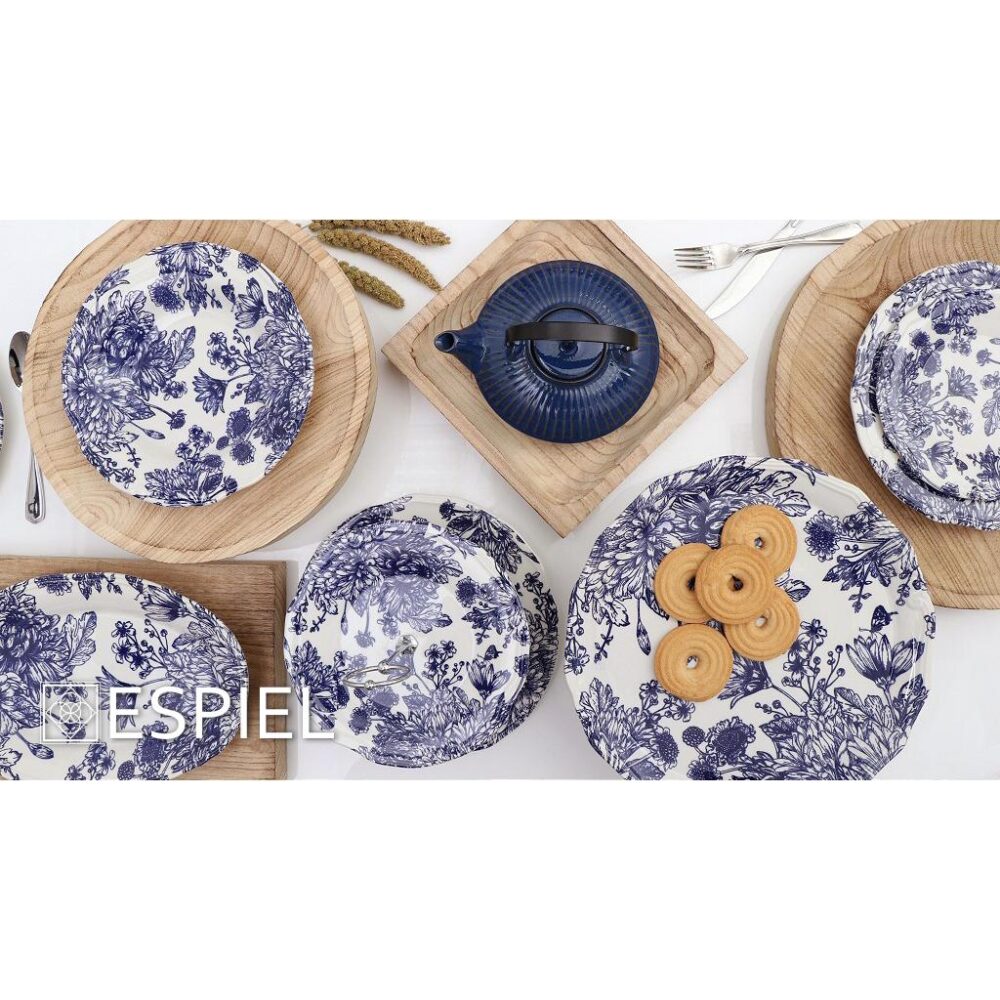 Πιάτο λευκό ρηχό με μπλε λουλούδια